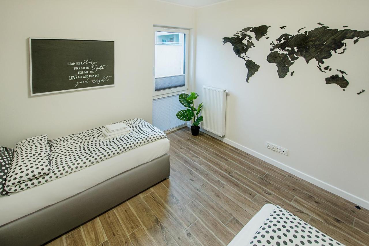 Apartament Centrum Xl - Komfortowe Noclegi Piaseczno  Exterior photo